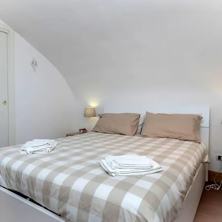 S. Sofia Apartamento Nápoles